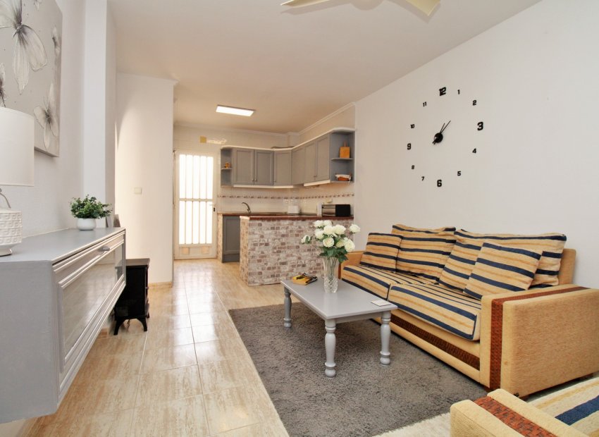 Herverkoop - Apartments - Flats - Villamartín