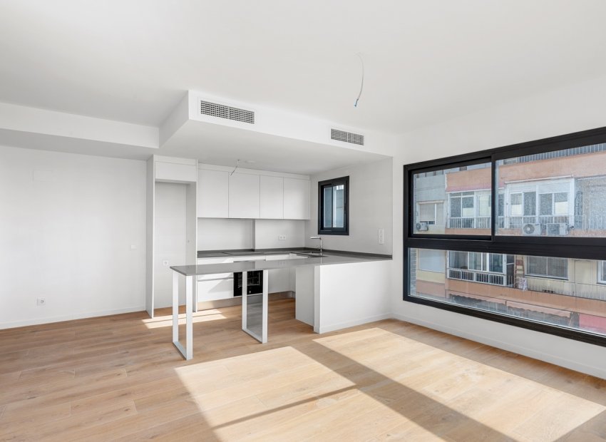 Herverkoop - Appartement / flat - Alicante - Benalua