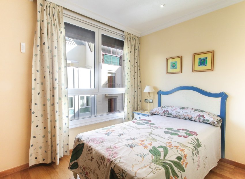 Herverkoop - Appartement / flat - Alicante - Center