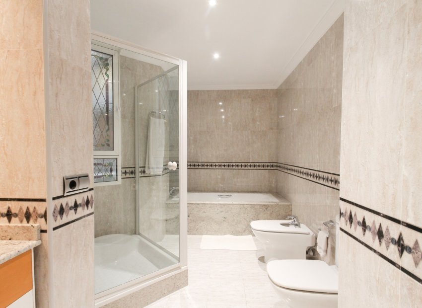 Herverkoop - Appartement / flat - Alicante - Center