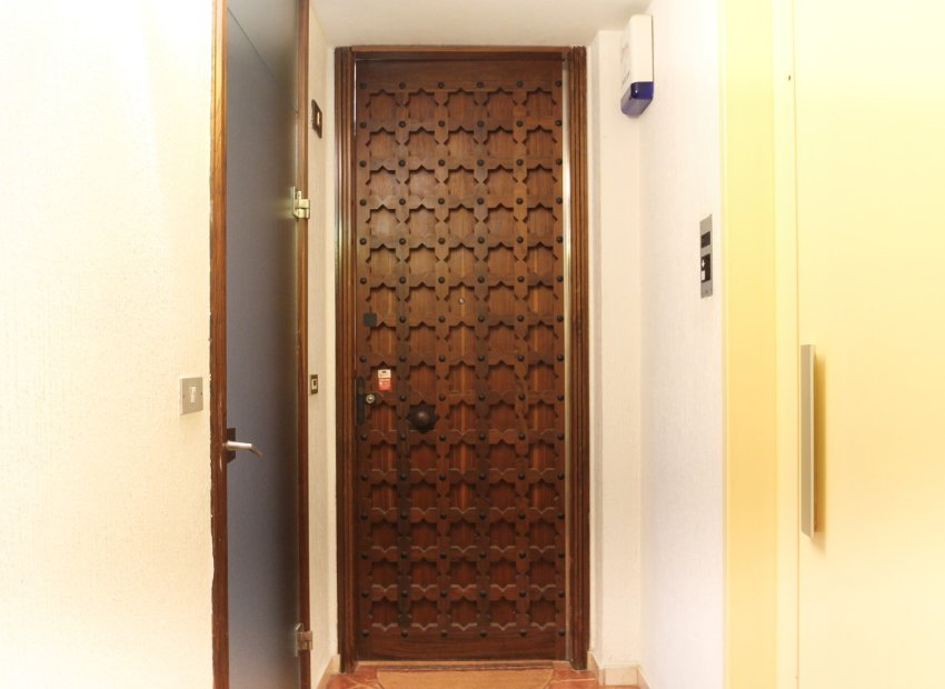 Herverkoop - Appartement / flat - Alicante - Center