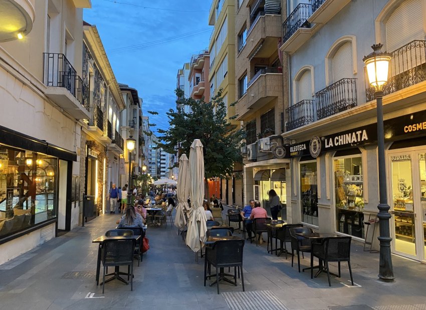 Herverkoop - Appartement / flat - Alicante - Center