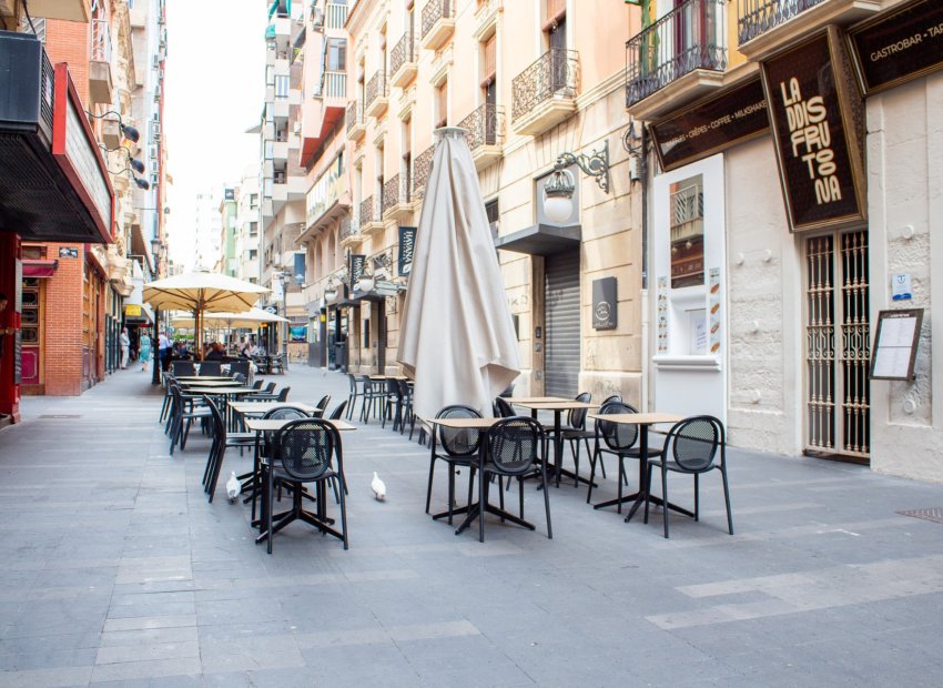 Herverkoop - Appartement / flat - Alicante - Center