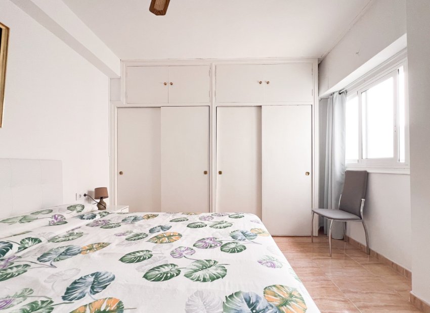 Herverkoop - Appartement / flat - Alicante - Center