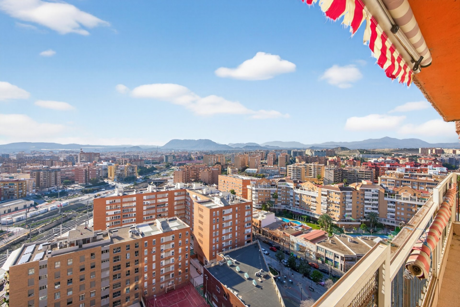 Herverkoop - Appartement / flat - Alicante - Center