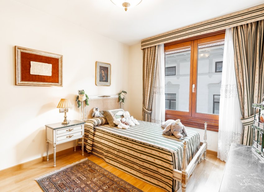 Herverkoop - Appartement / flat - Alicante - Center