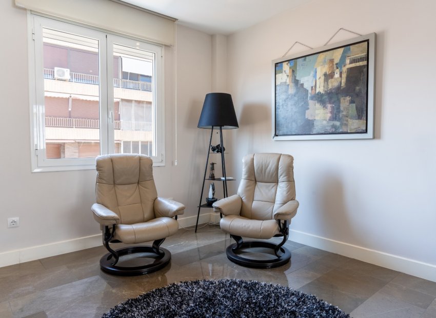 Herverkoop - Appartement / flat - Alicante - Center