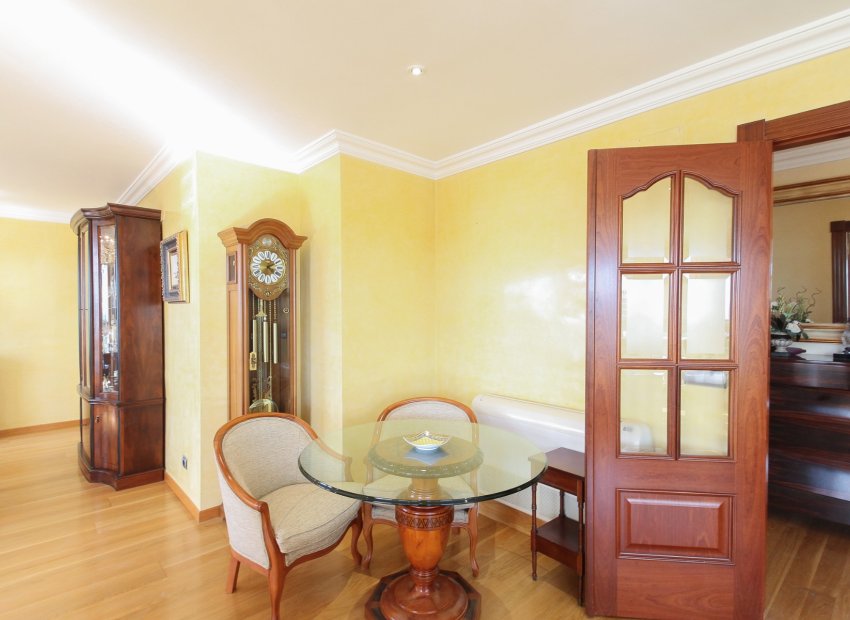 Herverkoop - Appartement / flat - Alicante - - Centro  -