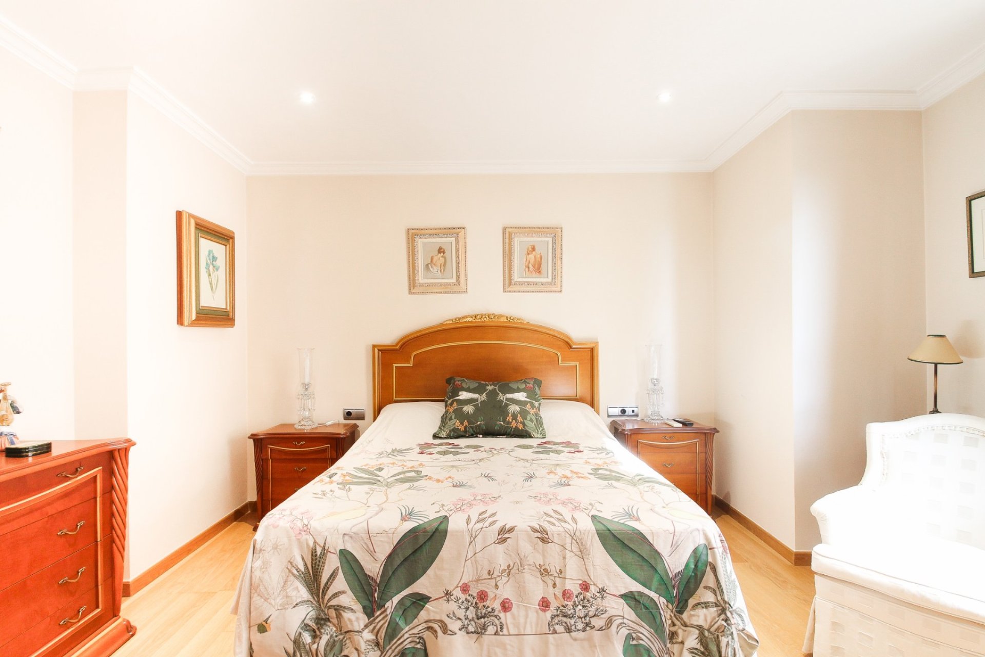 Herverkoop - Appartement / flat - Alicante - - Centro  -