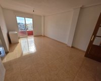 Herverkoop - Appartement / flat - Almoradí - Center