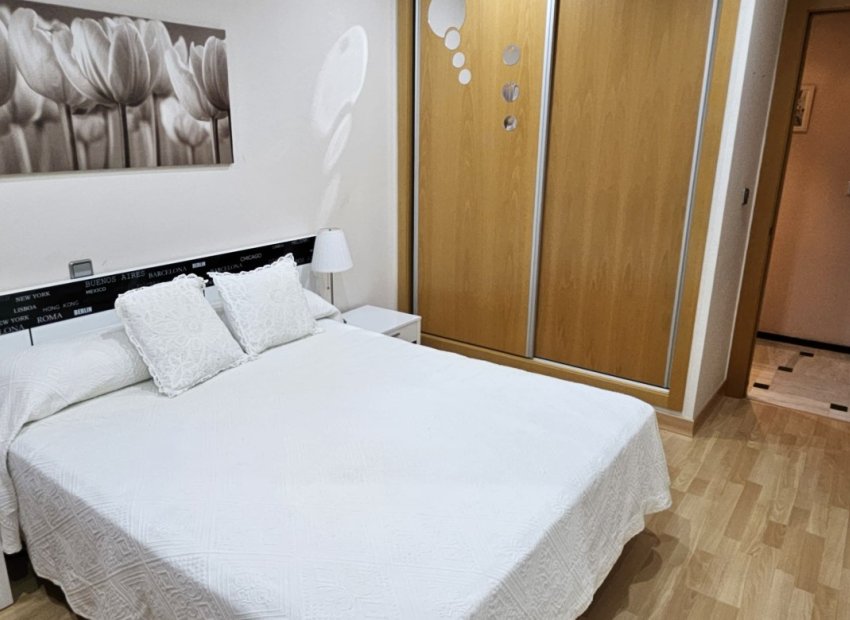 Herverkoop - Appartement / flat - Benidorm - Levante