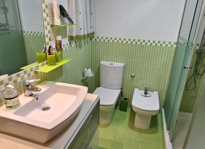 Herverkoop - Appartement / flat - Benidorm - Levante