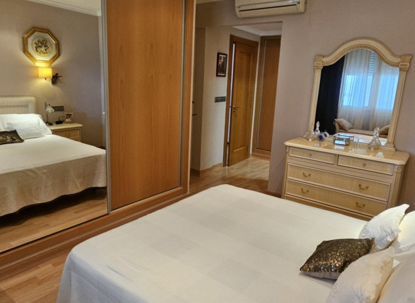 Herverkoop - Appartement / flat - Benidorm - Levante