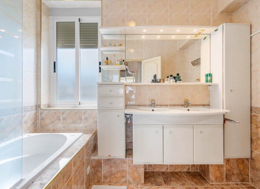 Herverkoop - Appartement / flat - Benidorm - Levante