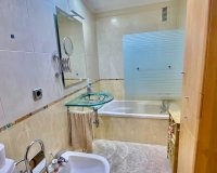 Herverkoop - Appartement / flat - Benidorm - Levante