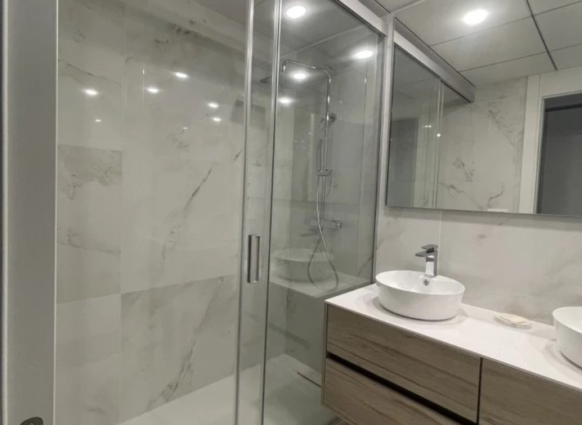 Herverkoop - Appartement / flat - Benidorm - Zona de Poniente