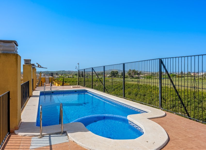 Herverkoop - Appartement / flat - Daya Nueva - Costa Blanca South