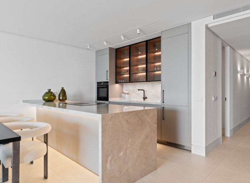 Herverkoop - Appartement / flat - Estepoa - New Golden Mile