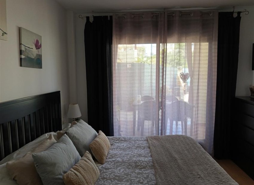 Herverkoop - Appartement / flat - Estepoa - Selwo