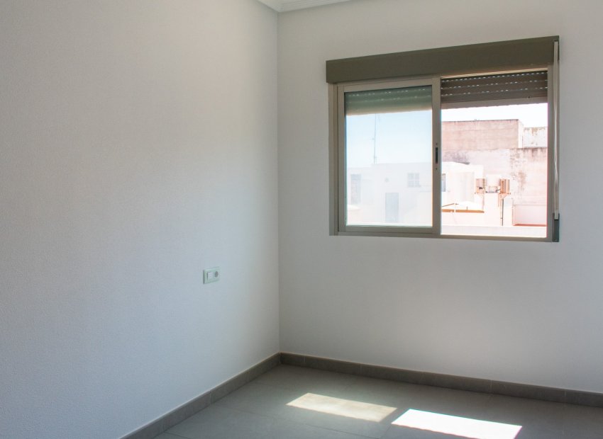 Herverkoop - Appartement / flat - Guardamar del Segura - Center
