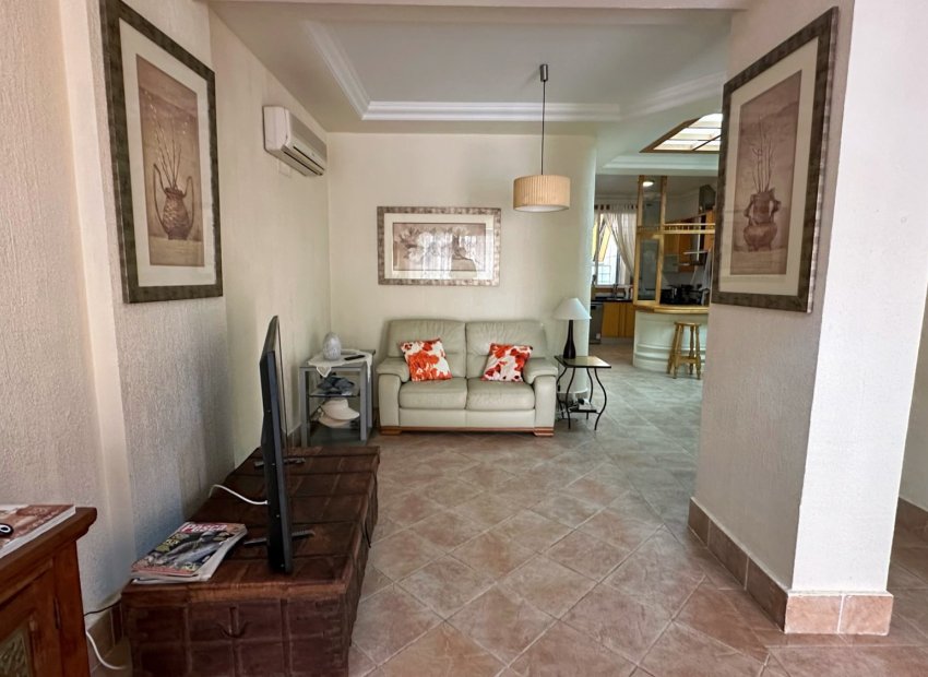 Herverkoop - Appartement / flat - Guardamar del Segura - Center