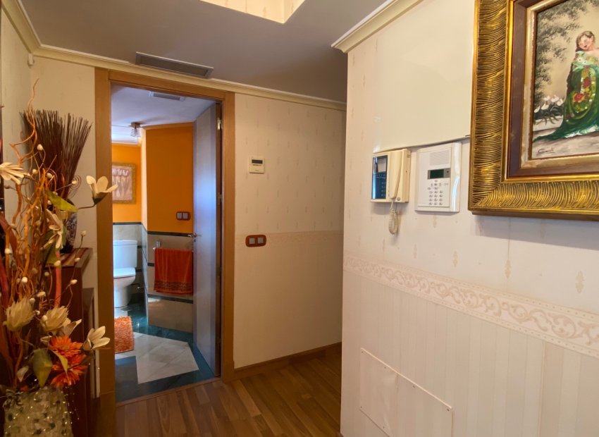 Herverkoop - Appartement / flat - Guardamar del Segura - El Edén