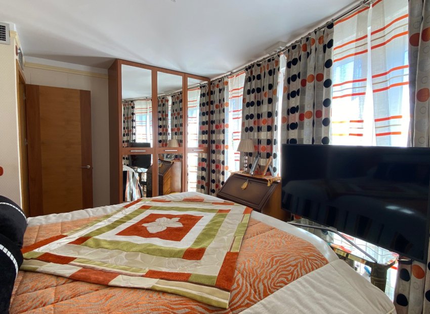 Herverkoop - Appartement / flat - Guardamar del Segura - El Edén