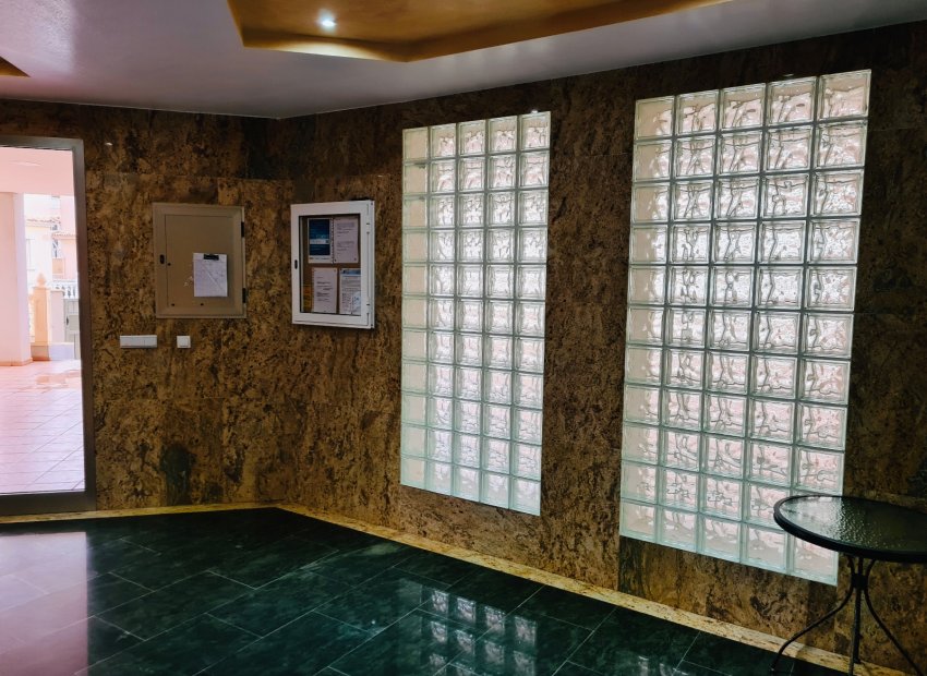 Herverkoop - Appartement / flat - Guardamar del Segura - El Moncayo