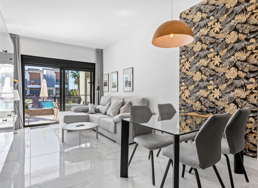Herverkoop - Appartement / flat - Guardamar del Segura - El Raso*