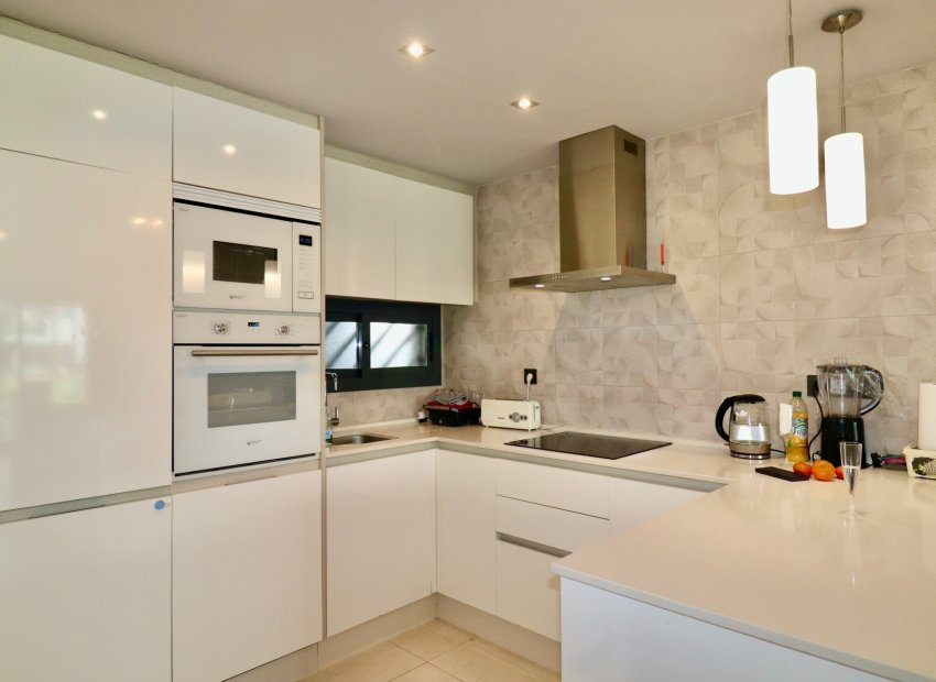 Herverkoop - Appartement / flat - Guardamar del Segura - Guardamar - El Raso