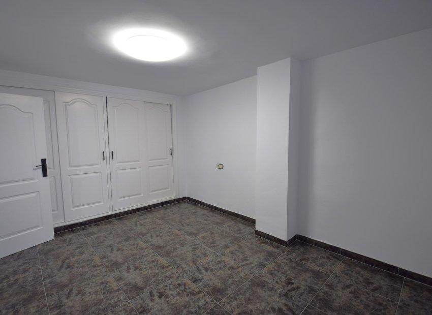 Herverkoop - Appartement / flat - Guardamar del Segura - Pueblo