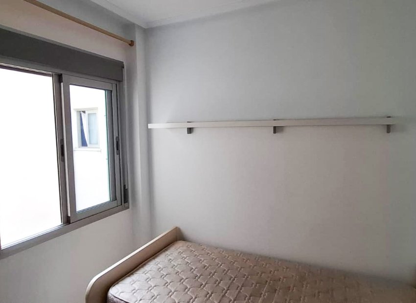Herverkoop - Appartement / flat - Guardamar del Segura - Pueblo