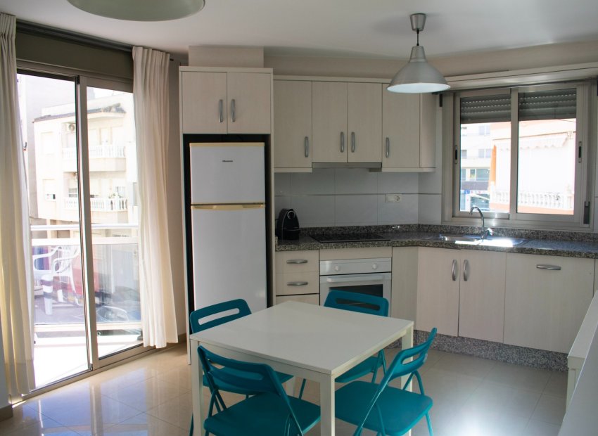 Herverkoop - Appartement / flat - Guardamar del Segura - Pueblo