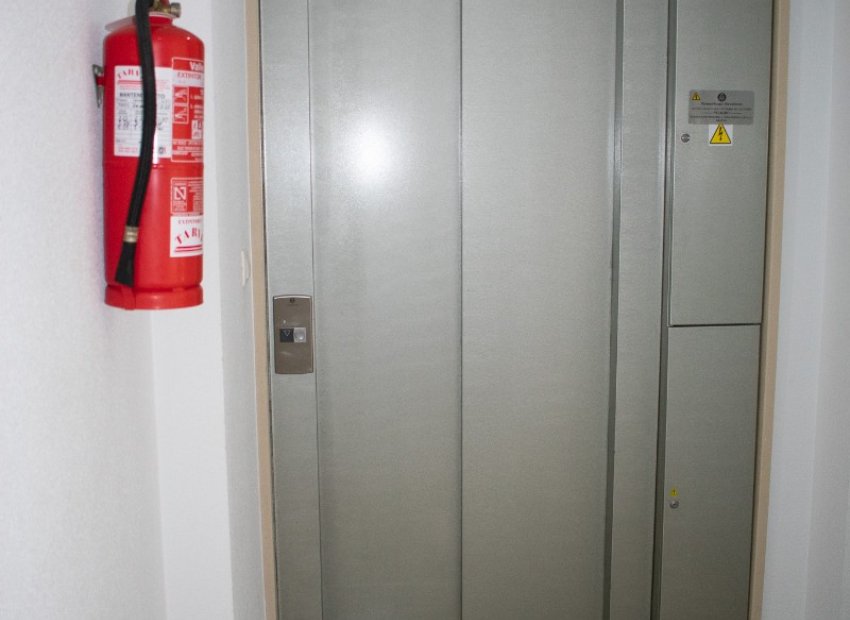 Herverkoop - Appartement / flat - Guardamar del Segura - Pueblo