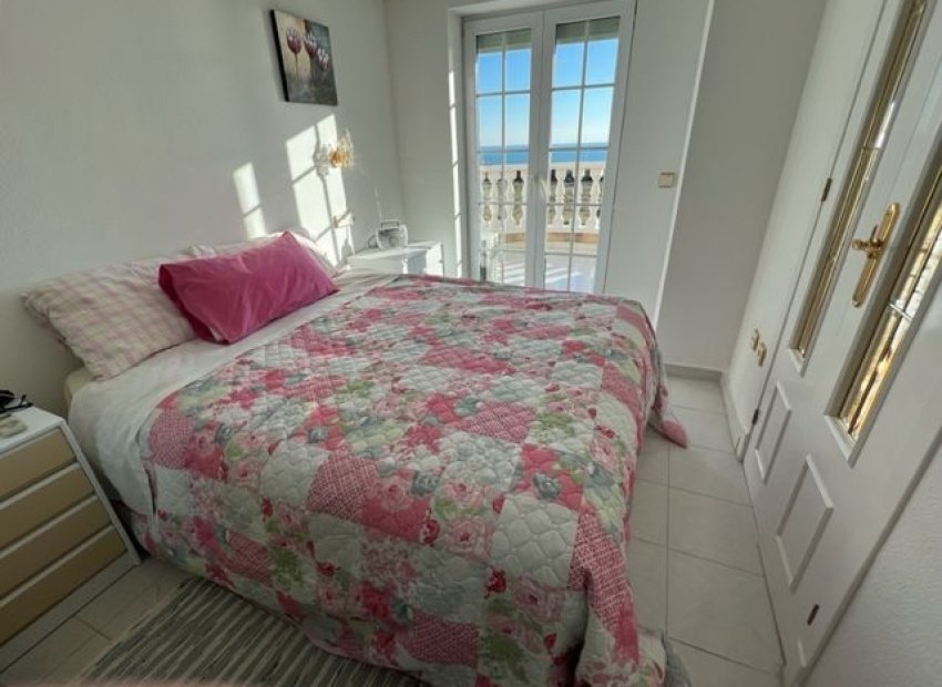 Herverkoop - Appartement / flat - Guardamar del Segura - Valencia