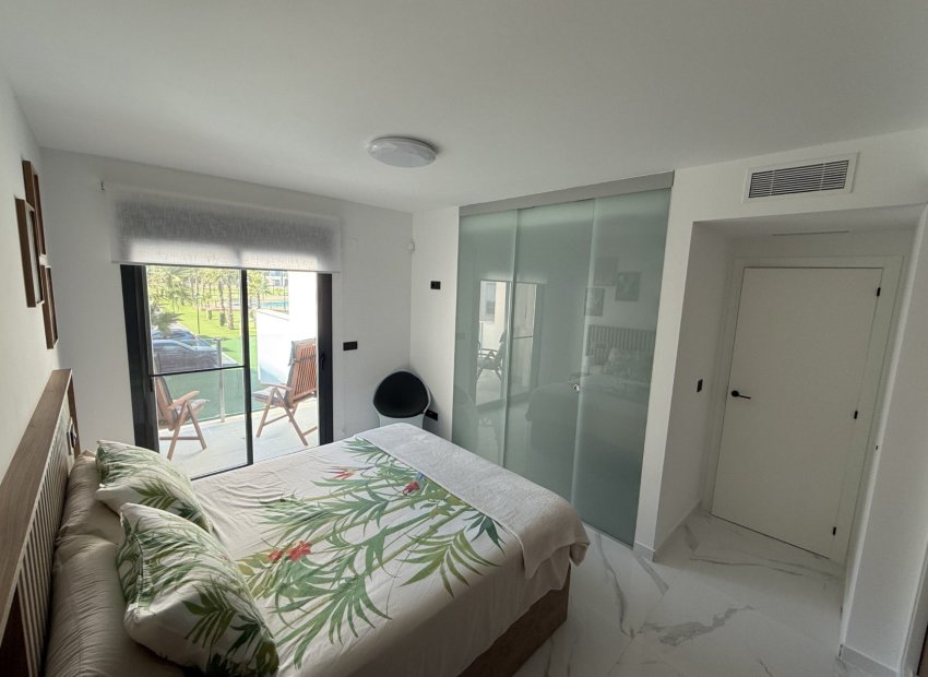 Herverkoop - Appartement / flat - Guardamar del Segura