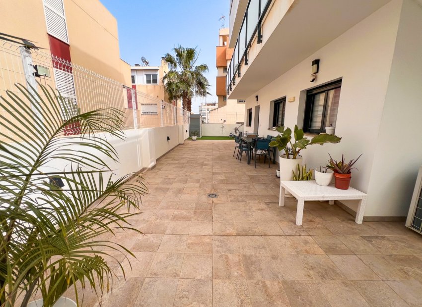 Herverkoop - Appartement / flat - Guardamar del Segura