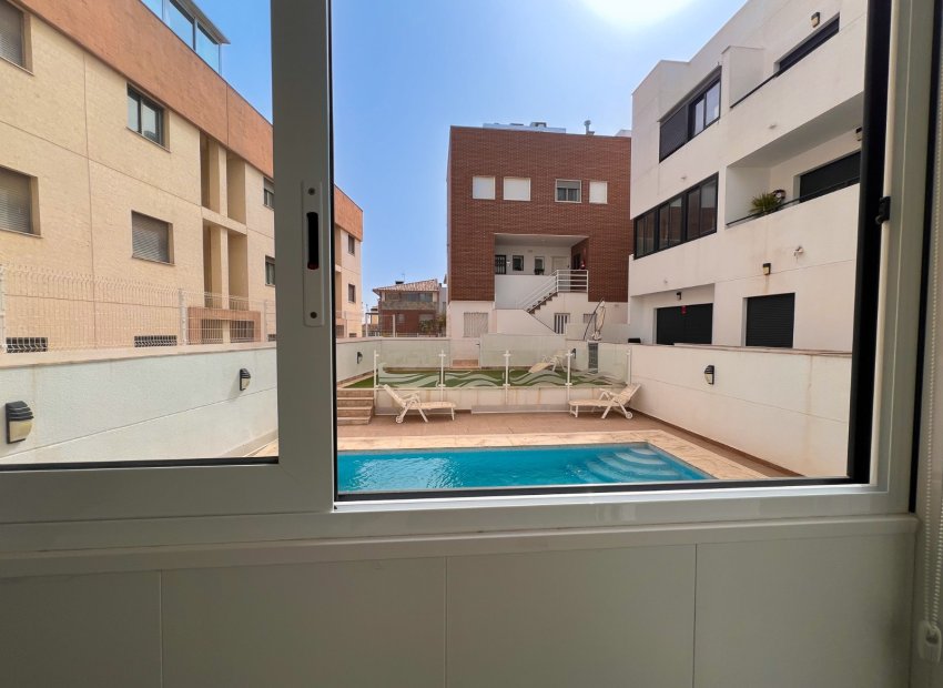 Herverkoop - Appartement / flat - Guardamar del Segura