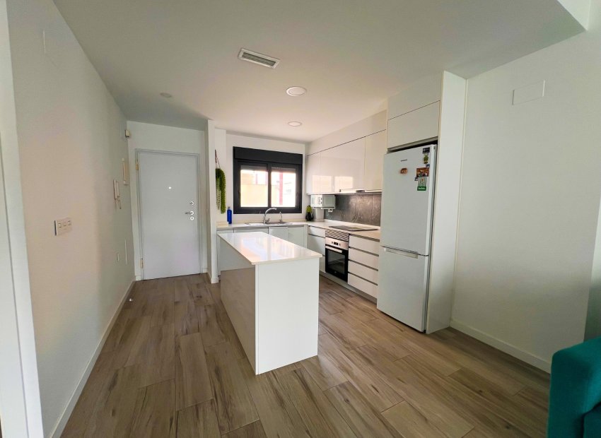 Herverkoop - Appartement / flat - Guardamar del Segura