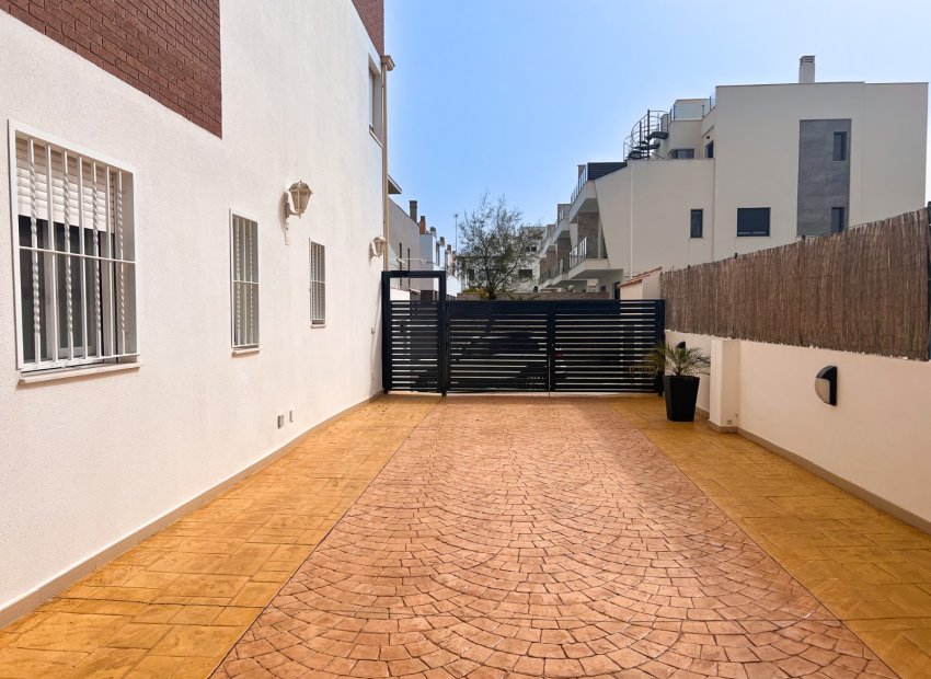 Herverkoop - Appartement / flat - Guardamar del Segura