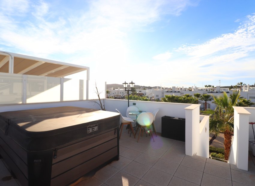 Herverkoop - Appartement / flat - Los Montesinos - Entre Naranjos / Vistabella Golf