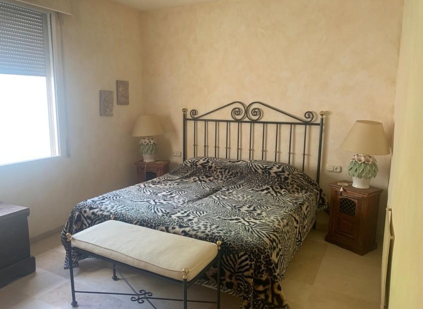 Herverkoop - Appartement / flat - Marbella - Nagueles