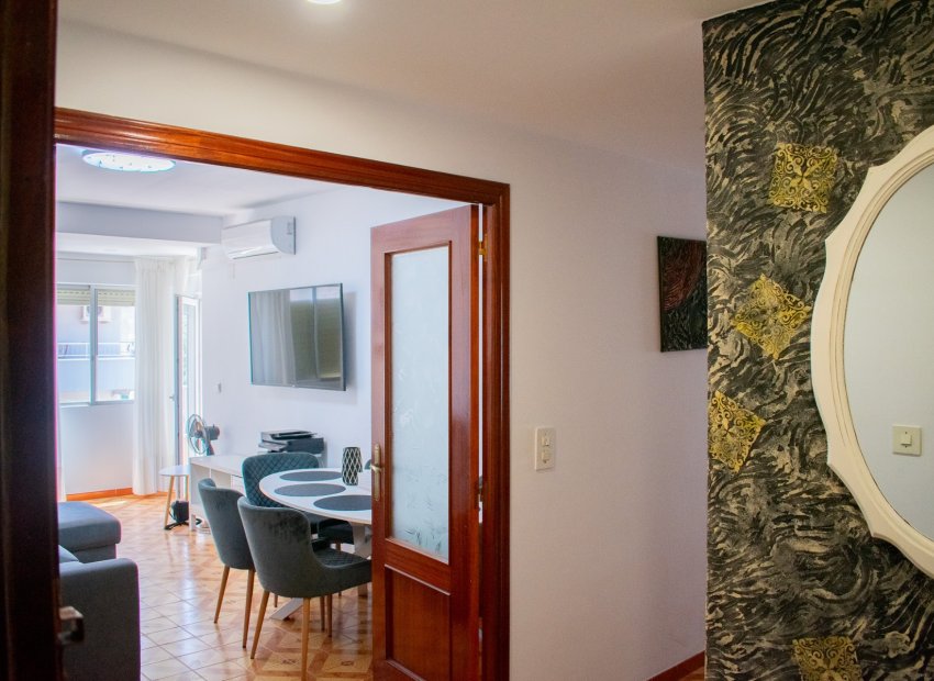 Herverkoop - Appartement / flat - Miramar