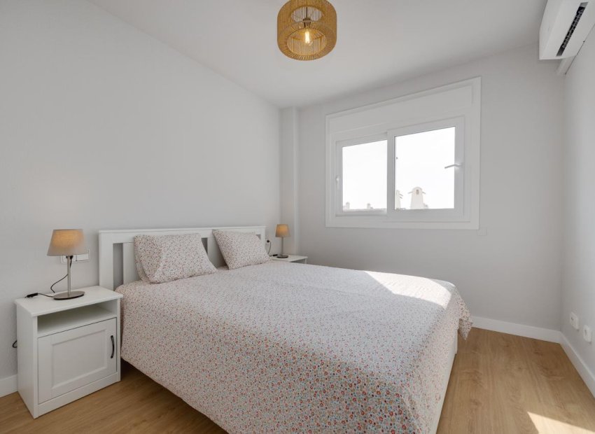 Herverkoop - Appartement / flat - Orihuela Costa - Aguamarinas