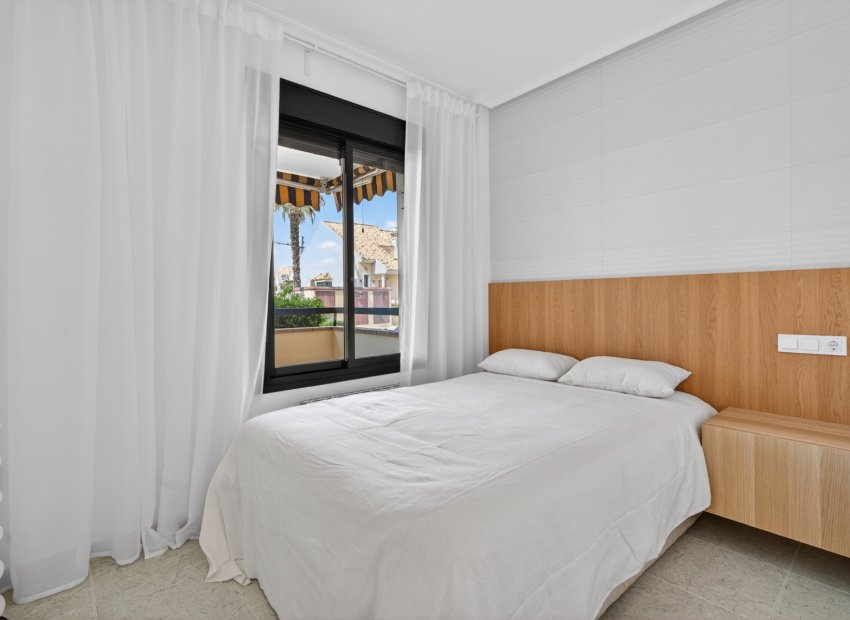 Herverkoop - Appartement / flat - Orihuela Costa - Campoamor