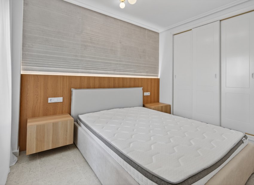 Herverkoop - Appartement / flat - Orihuela Costa - Campoamor