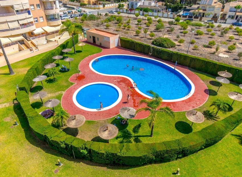 Herverkoop - Appartement / flat - Orihuela Costa - Dehesa de campoamor