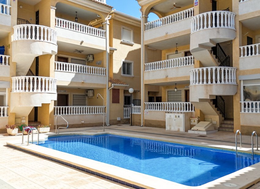 Herverkoop - Appartement / flat - Orihuela Costa - La Florida