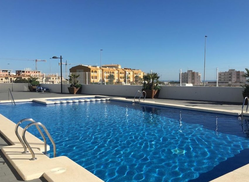 Herverkoop - Appartement / flat - Orihuela Costa - La Zenia