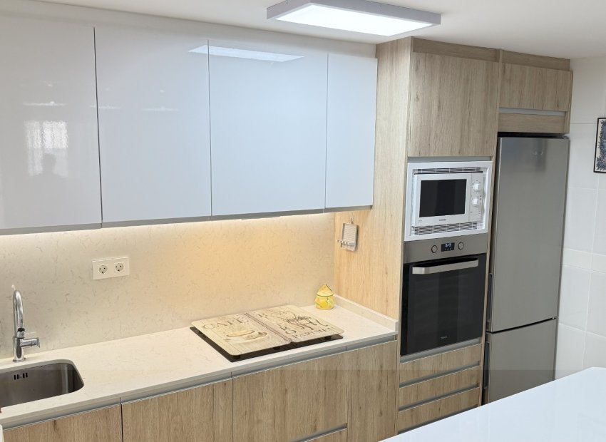 Herverkoop - Appartement / flat - Orihuela Costa - La Zenia